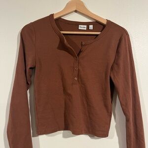 Aritzia Sunday best Brown Long Sleeve Henley Top